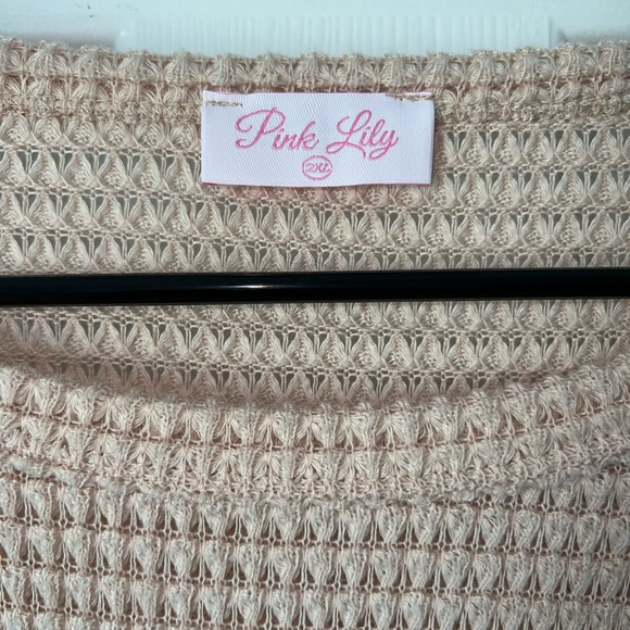 PINK LILY BEIGE PEPLUM BLOUSE - Picture 3 of 4